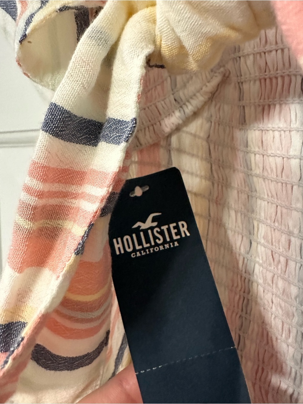NWT Hollister Striped Smocked Romper with Open Back  Size XS - Picture 3 of 7